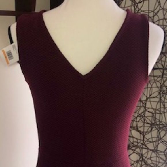 🌻 Jessica Simpson Juniors' Lace-Up Bodycon Dress - Picture 5 of 8